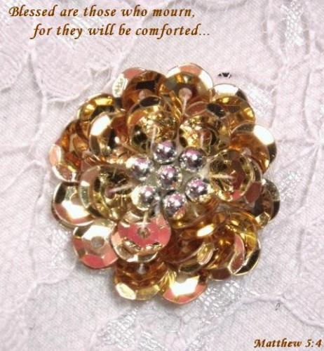 A0211F  Gold Floral Sequin Beaded Applique 1.25"