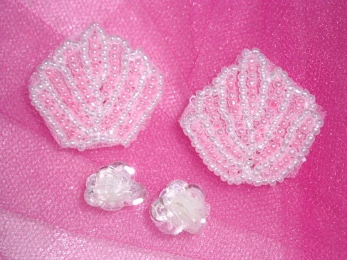 A0212  Set of ( 4 ) Sea Shell & Flower Beaded Sequin Appliques