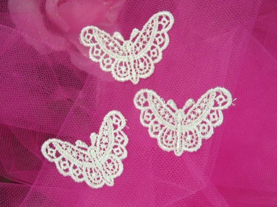 F7  Set of 3 Ivory Venise Lace Butterfly Appliques 1.75"