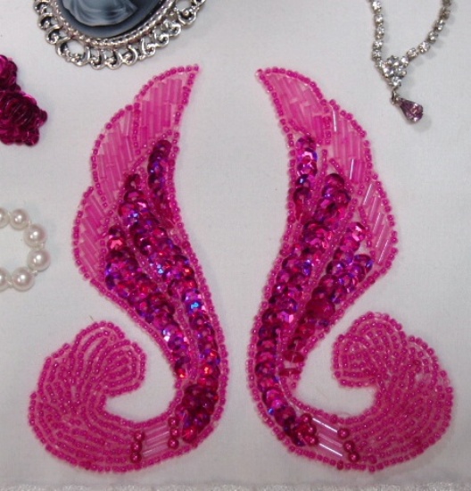 0123 Fuchsia Swirl Mirror Pair Sequin Beaded Appliques