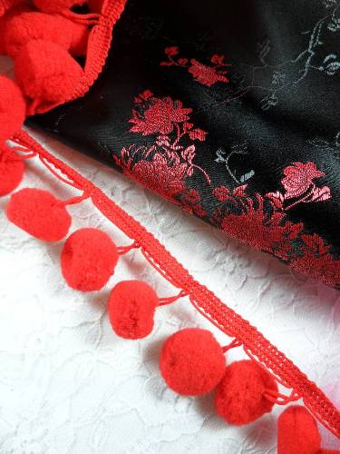 C850470  Red Pom Pom Sewing Fringe Trim 1.5"