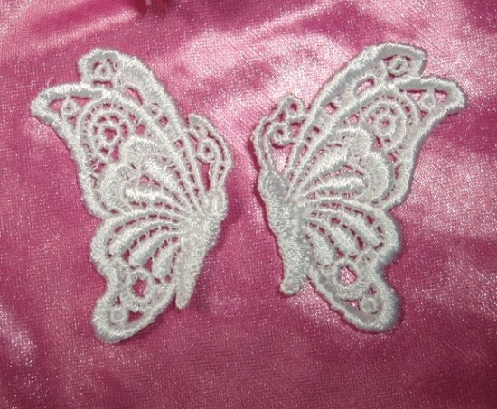0125BF Ivory Venice Lace Butterfly Pair Appliques