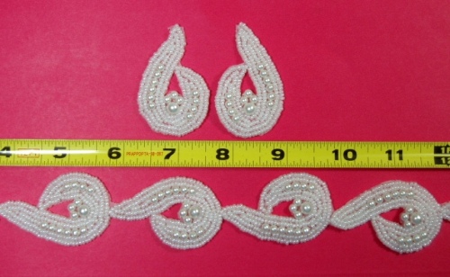 T8883  White Beaded Trim 1.5"