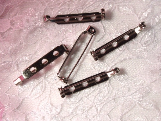 D10  Set of 5 Applique Pin Backs