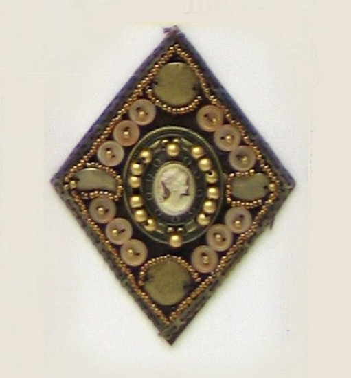 E5958  Antique Brown Gold Cameo Beaded Applique 4.5"