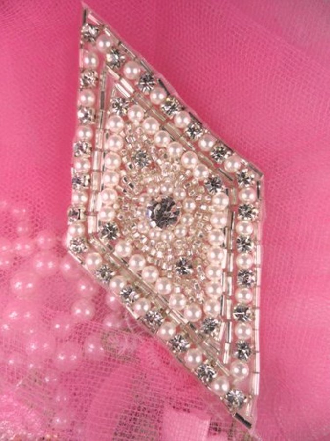 FS338 Crystal Clear Pearl Rhinestone Diamond Beaded Applique 4"