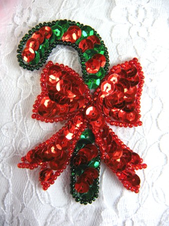 FS4219 Christmas Candy Cane Sequin Beaded Applique 3"