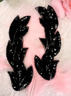 FS513 Black Leaf Mirror Pair Beaded Sequin Appliques 5.5"