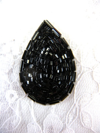 FS613 Black Teardrop Beaded Applique 1.5"