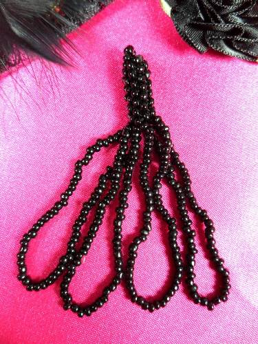 FS833B Black Dangle Tassel Beaded Applique 2.5"