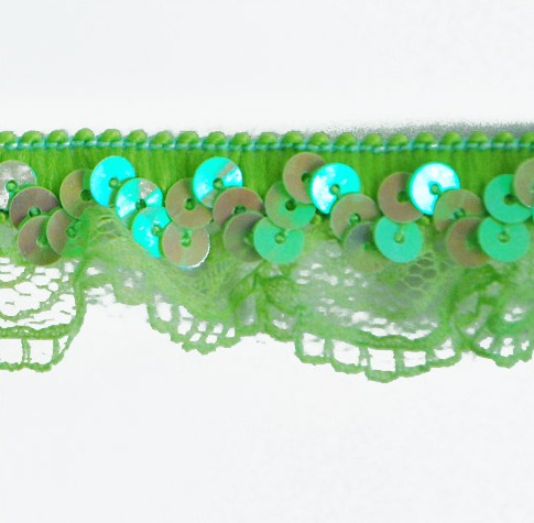 E6186  Lime Green Lace Scallop Sequin Stretch Trim 1"