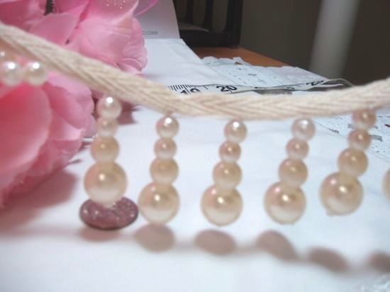 C22   Large Ivory Pearl Beaded FringeTrim