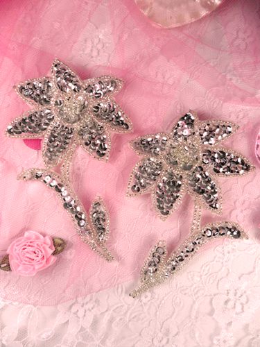 K8279 Silver Flower Mirror Pair Beaded Sequin Appliques 4.5"