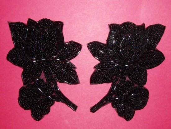 K8510  Black Floral Mirror Pair Beaded Appliques  4.5"