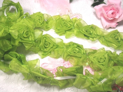 L28  Lime Apple Green Organza Floral Sewing Trim 2.5"