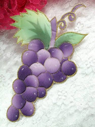 LC1428 Quilted Grape Cluster Applique 7.5"
