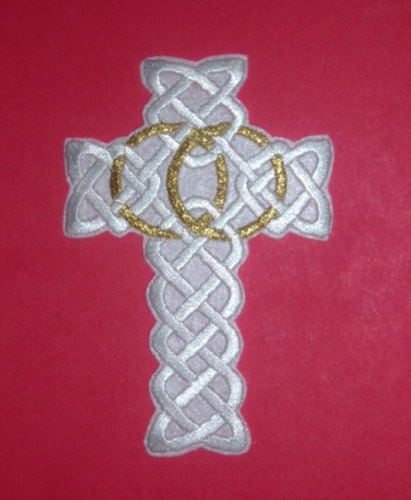 LC369 White Cross Embroidered Applique