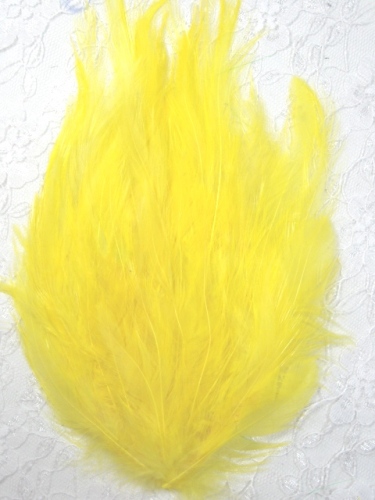 MR002 Yellow Feather Pad Applique 7"