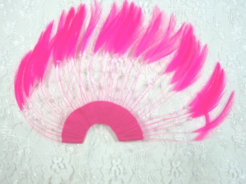 MR003  Hot Pink  Half Circle Feather Applique 8"