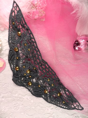 MS26 Grey Collar Applique 10"