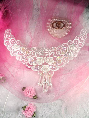 MS27 Ivory Venise Lace Sequin Applique 7"