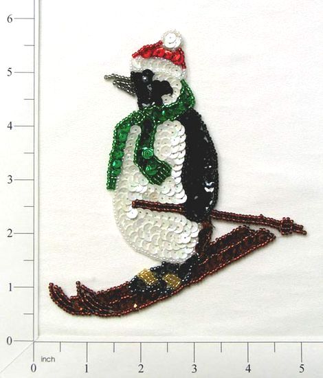 E794L Penguin Skiing Sequin Beaded Applique 5"