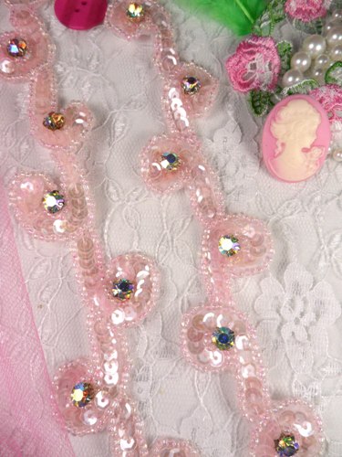 T8136 Pink Crystal Rhinestone Curl Sequin Beaded Trim