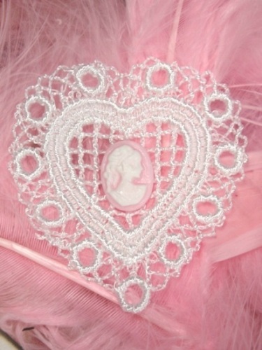 CB18  Pink White Victorian Cameo Bead  1/2"