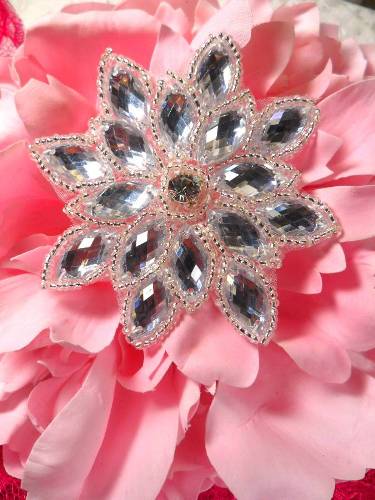 XR102 Crystal Clear Silver Beaded Rhinestone Applique Snowflake 3"