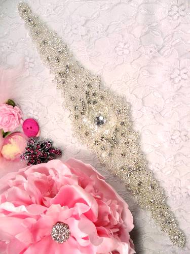 XR110 Crystal Clear Sequin Silver Beaded Rhinestone Applique 11"
