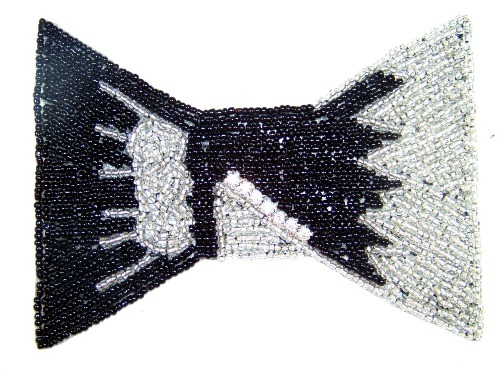 XR31 Black & Silver Bow Tie Beaded Rhinestone Applique 5"