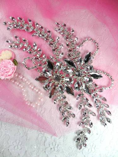 XR83  Silver Crystal Clear Rhinestone Applique Embellishment 9"