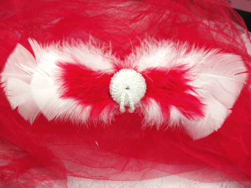 FB20  White Red Pearl  Feather Brooch Applique 8"