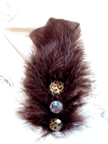 FB22 Brown Leopard Feather Brooch Applique 4.75"