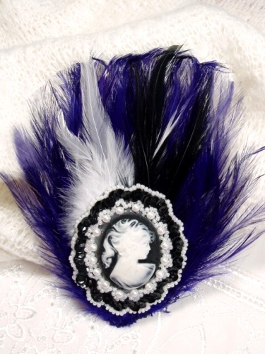FB28  Black White Purple Cameo Feather Brooch Applique 6"
