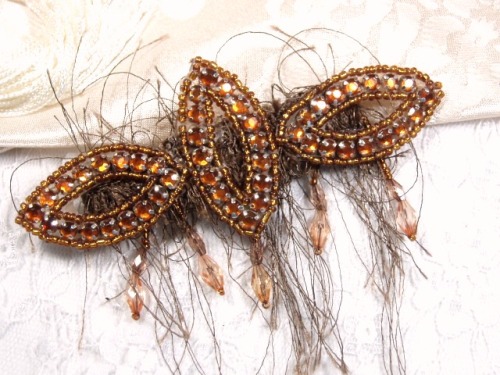 HB0474B   Bronze Triple Eye Rhinestone Beaded Hair Bow