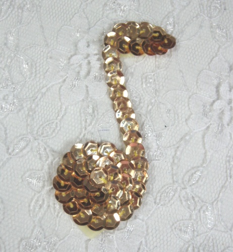 k8614A  Gold Eighth Note Sequin Musical Applique 3"