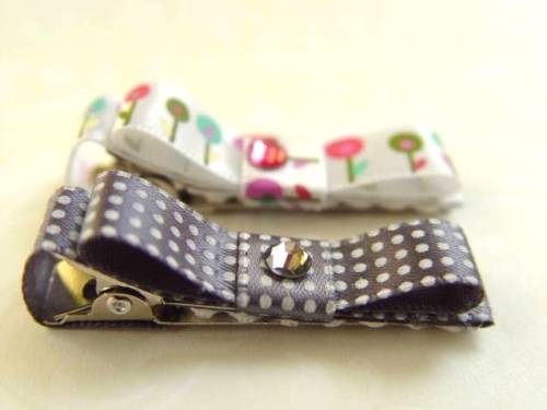KK1F Set of ( 2 ) Kutsie Klips Hair Bow Hair Clips