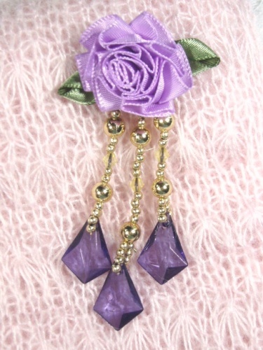 VD16  Lavender Purple Floral Dangle Beaded Applique 3"