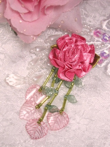 VD17 Mauve Flower Dangle Beaded Applique 3"