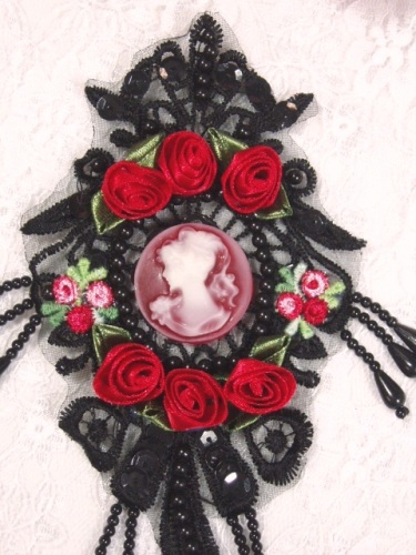 VG27  Black Red Venise Lace Cameo Applique 7.5"