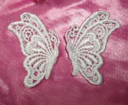 0125BF Ivory Venice Lace Butterfly Pair Appliques