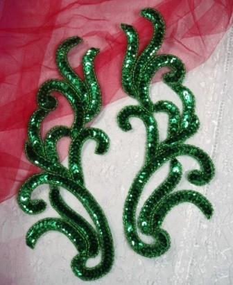 0170 Kelly Green Mirror Pair Sequin Beaded Appliques 9"