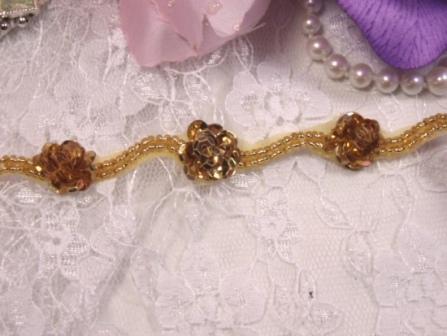 0240 Gold Flower Sequin Beaded Trim