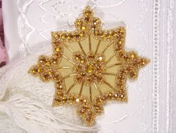0260  Gold Jewel Gold Beaded Rhinestone Applique 4"