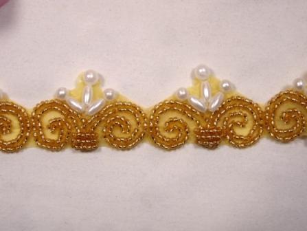 0270   Elegant Gold Pearl Beaded Trim