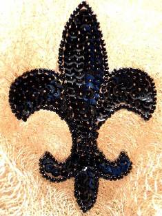 0321 Black Fleur De Lis Beaded Sequin Applique 4"