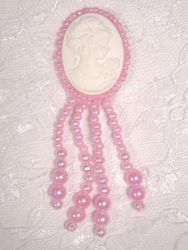 0340  Pink  / Ivory Victorian Cameo Dangle Beaded Applique 3.25"