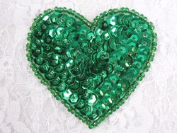 0363  Kelly Green Heart Beaded Sequin Applique 2"