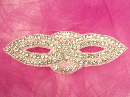 0476  Genuine Rhinestone Applique 5.25"